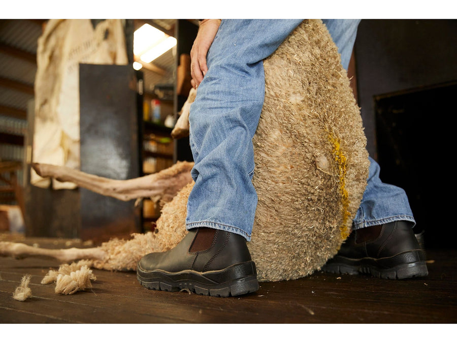 Mongrel 240090 Elastic Side V-Cut Boot Brown Work Boot