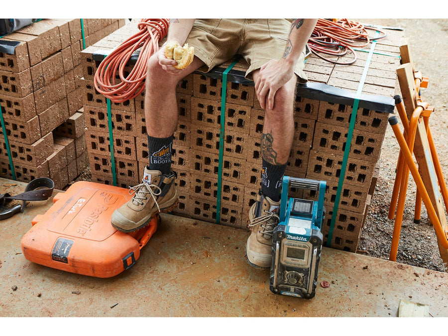 Mongrel 461 Side Zip Safety Boots W/Scuff Cap - STONE